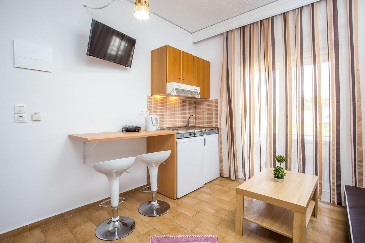 Toulas Studios & Apts No2 Faliraki Exterior photo